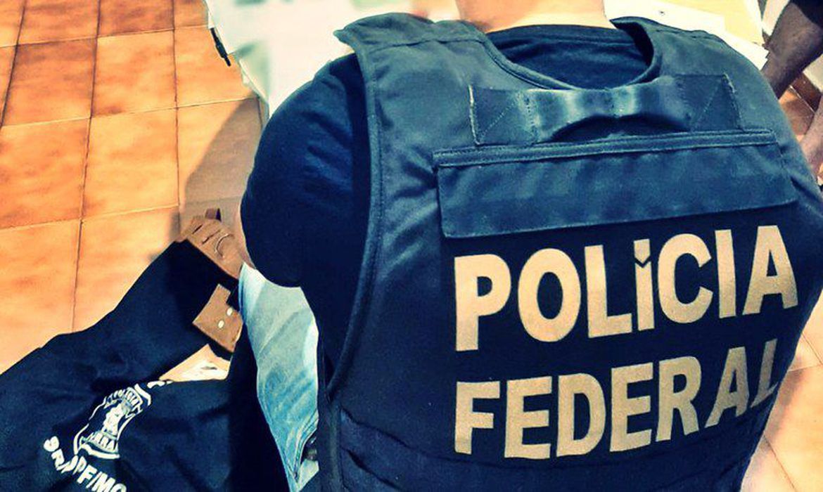 PF prende casal acusado de abusar sexualmente das filhas