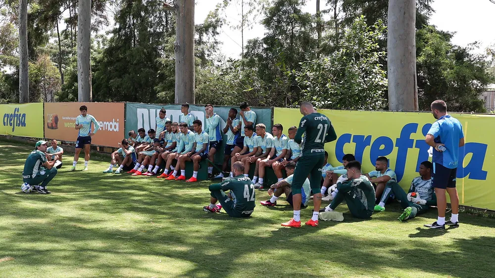 Escalação do Palmeiras: Abel faz último treino antes da decisão da Supercopa contra o Flamengo