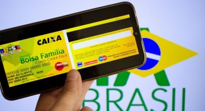 Auxílio Brasil começa a ser pago a 21,9 mi, sem R$ 150 por filho até 6 anos