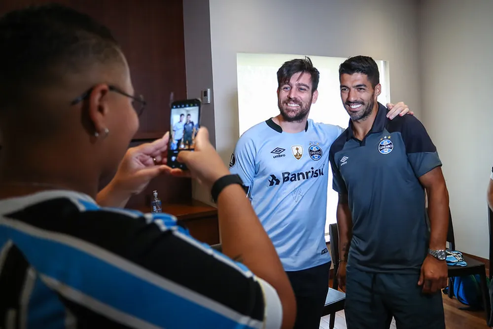 Principal atração, Suárez volta a Brasília para primeira decisão pelo Grêmio na temporada