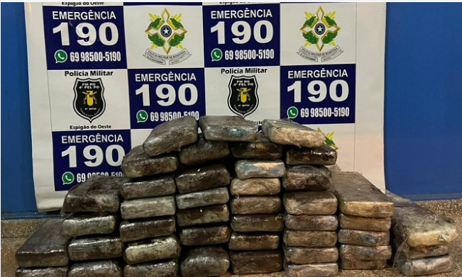 COCAÍNA – Polícia Militar realiza grande apreensão de drogas em Espigão