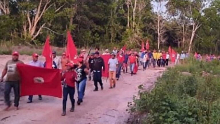 Deputados reagem à onda de invasões de terras e tentam incluir práticas na Lei de Terrorismo