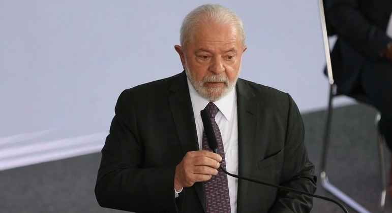 194 órgãos do governo Lula ainda estão sem comando, diz consultoria