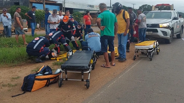 Idosa morre após ser atingida por caminhonete em Ariquemes