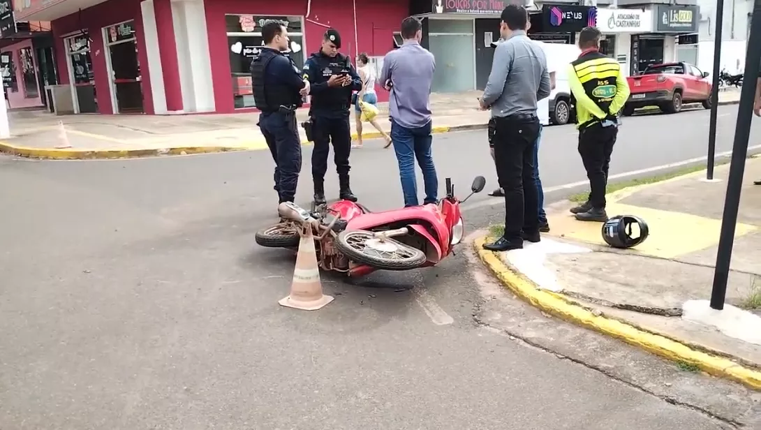 Acidente na Rua Antonio Deodato Durce