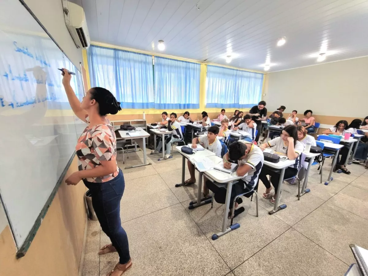 Governo de Rondônia anuncia atualização do piso do magistério aos profissionais da Educação