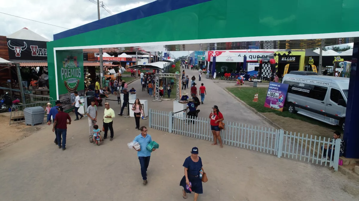 Rondônia Rural Show Internacional bate recorde de público e movimenta bilhões em negócios no terceiro dia