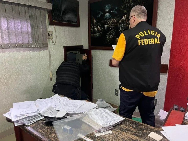 Operação investiga possível fraude milionária em contratos de locação de viaturas da polícia e Bombeiros em Rondônia