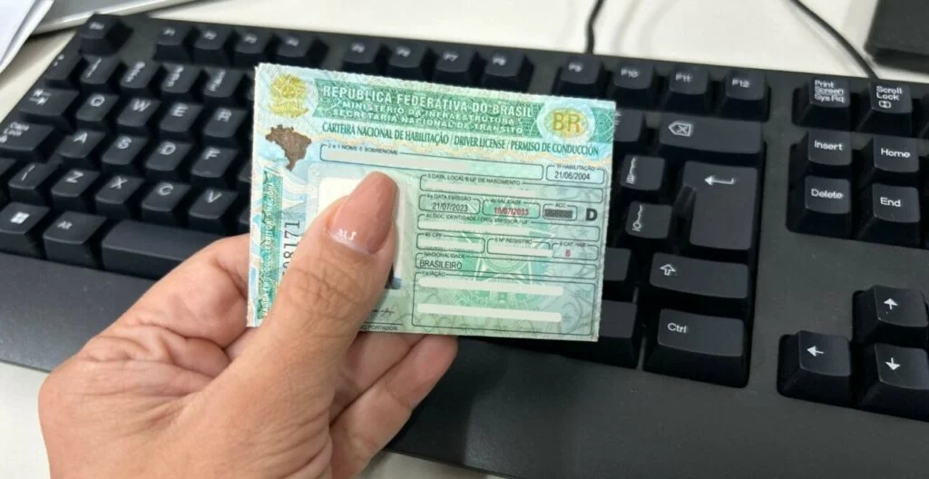 Governador de Rondônia sanciona Lei que garante gratuidade de CNH à pessoas carentes