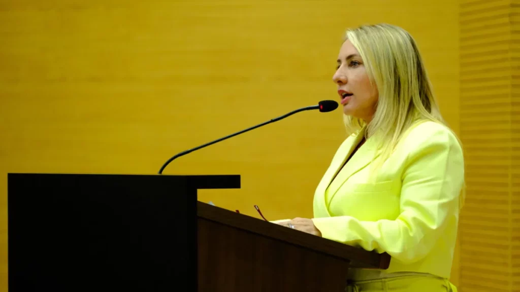 Ieda Chaves recomenda obras no Colégio Tiradentes da Polícia Militar em Ouro Preto do Oeste