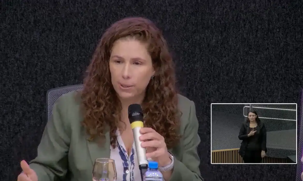 Brasília (DF), 05/10/2025 –Entrevista Coletiva com Ministra Esther Dweck | Balanço do Concurso Público Nacional Unificado 2.
Frame Ministério da Gestão