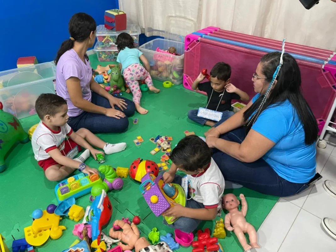 Projeto Creche Noturna é lançado em Porto Velho e garante apoio a pais que estudam ou trabalham à noite