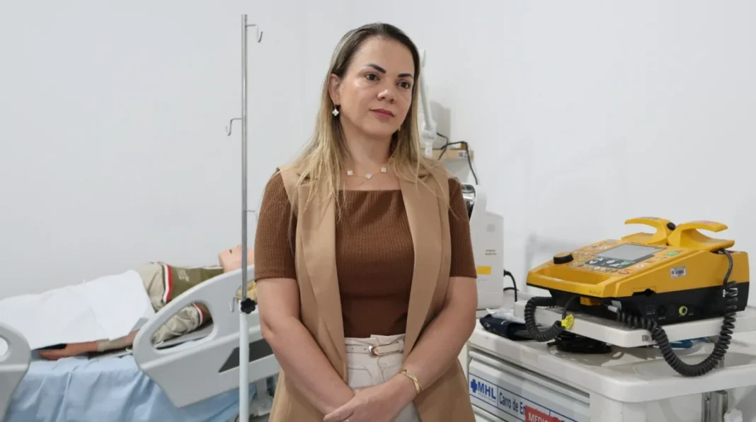 Ambulância: Cláudia de Jesus cobra da Sesau atendimento para Governador Jorge Teixeira