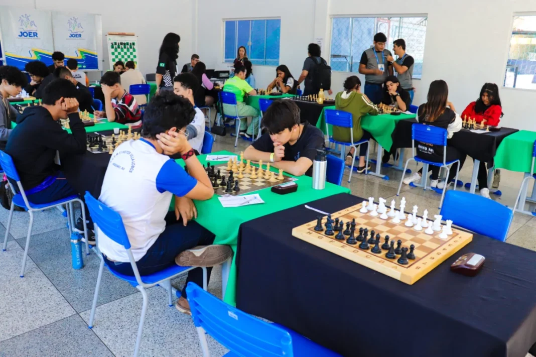 Governo de RO sanciona Lei que amplia o incentivo ao xadrez nas escolas estaduais