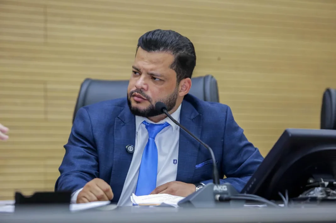 Nota oficial sobre informações inverídicas envolvendo o nome do deputado Edevaldo Neves